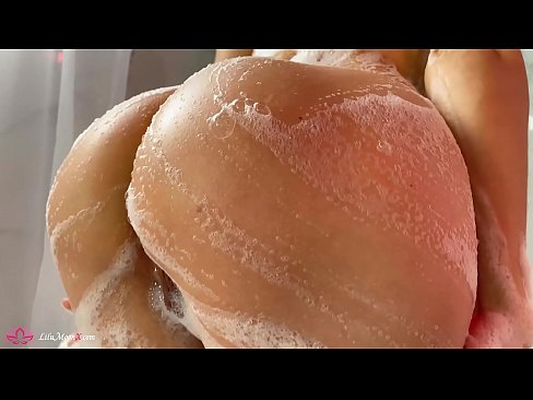 ❤️ Brunette onanerer fisse med vibrator til intens orgasme i brusebad ️ Just porno at da.nullscripts.top ❤